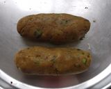 A picture of step 3 of Semolina disc roll.