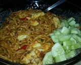 Foto langkah ke 5 dari resep Mie Goreng Pedas.