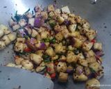 Foto langkah ke 2 dari resep Oseng-Oseng Terong Pedas.