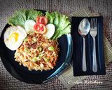 Foto langkah ke 5 dari resep Nasi Goreng Pete.