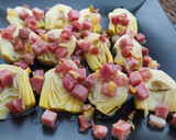 Foto del paso 4 de la receta: Alcachofas con ajo y jamón