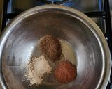 Foto langkah ke 1 dari resep Singkong Ketumbar Goreng.