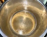A picture of step 1 of Thai spicy chicken feet soup. Tom Kai 🌶️ - enjoy :P.