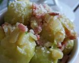 Une image de l'étape 9 de Poêlée de choux de Bruxelles aux lardons et parmesan.