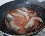 A picture of step 4 of Tiger Prawn Malai Curry (Golda Chingri Macher Malai Curry).