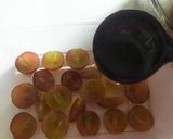 Foto langkah ke 4 dari resep Puding kaca buah anggur.