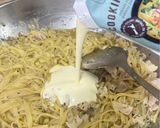 Gambar langkah 4 resipi Chicken Alfredo Creamy Fettuccine.