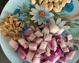 A picture of step 1 of Shahi paneer.