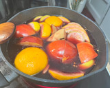 Gyümölcsös forralt bor chilivel recept fázis 3 fotója