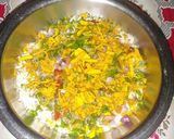 चटकदार मटकी भेळ (chatakdar mataki bhel recipe in marathi) रेसिपी स्टेप 2 फोटो 