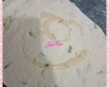 A picture of step 2 of Green Garlic Paratha.