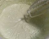 Foto langkah ke 5 dari resep Bolu Pandan Margarin.