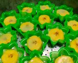 Foto langkah ke 5 dari resep Kue Pisang pakai cetakan (1239).