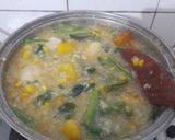 Foto langkah ke 7 dari resep Tinutuan (Bubur Manado) dan Sambal Ikan Roa.
