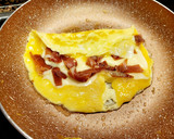 Foto del paso 5 de la receta: Tortilla de cecina y queso