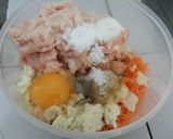 Foto langkah ke 1 dari resep Nugget ayam wortel.
