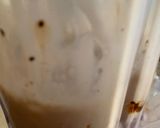 A picture of step 2 of Candi Milkshake.