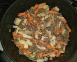 A picture of step 3 of Mince and rice bake.