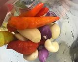 Foto langkah ke 3 dari resep Tumis cumi bumbu hitam.