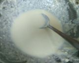A picture of step 3 of Malpuas.