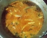 छोटी मछली मसाला करी (choti machli masala curry recipe in Hindi) रेसिपी चरण 2 फोटो