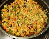 Foto del paso 3 de la receta: Quinoa amarilla