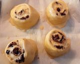 Foto do passo 7 de 1 massa = 3 bolos - pão de leite, pão de Deus e rolls de chocolate