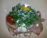 Foto del paso 4 de la receta Tiras de muslos de pollo, con patatas fritas y huevos
