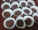 Foto langkah ke 7 dari resep Choco Ball Rhum Praktis dan Favorit Serumah.