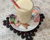 A picture of step 3 of Jhatpat Mango Shake.