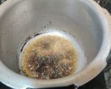 A picture of step 3 of Spicy Gobhi Matar.