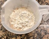 Foto del paso 2 de la receta: Panettone con pasas y chocolate blanco “sin gluten”