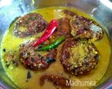 A picture of step 4 of Cheese Kofta Kadhi.