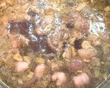 Foto del paso 2 de la receta Arroz meloso con longanizas, vino tinto y queso curado