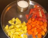 A picture of step 1 of Mix fruit jam.