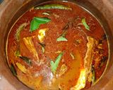 A picture of step 6 of Toddy shop style fish curry.