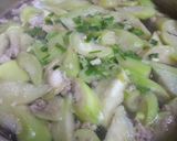 Hình bước làm 3 của món Canh mướp thịt vai xay nấu nhanh
