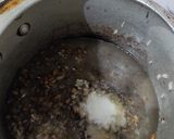 A picture of step 4 of Maa dal khichdi/ Black Urad dal khichdi.