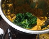 A picture of step 7 of Palak paneer.