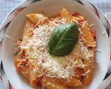A picture of step 5 of Penne with Tomatoes and Feta.