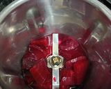 A picture of step 3 of Milk - Based Calcium Rich Beetroot Soup, Indian Style.