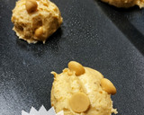 Foto del paso 6 de la receta: Galletas con chispas sabor cacahuete!