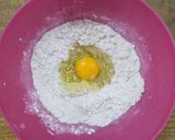 Foto del paso 1 de la receta: 🍘🧀 Galletitas saladas de queso roquefort con semillas de sésamo 🧀🍘 5 ingredientes