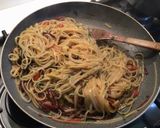 A picture of step 3 of Linguine with Sweet Italian Peppers.