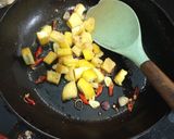 Foto langkah ke 4 dari resep Tumis Sawi Putih dan Tahu.