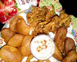 A picture of step 5 of Mix pakora platter 💕مکس پکوڑہ پلیٹر💕.
