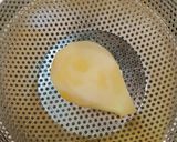 عکس مرحله 2 از دستور غذایِ‌ کمکیِ‌ نوزاد (پوره‌ گلابی🍐)