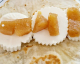 Foto del paso 8 de la receta: Postres con queso fresco en tortita