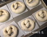 [低水量硬種版]德式軟紐結麵 & 風味紐結麵包 Soft Pretzels & Flavoured Pretzels(天酵版)的食譜步驟11照片