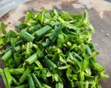 Hình bước làm 2 của món Canh chua nghêu